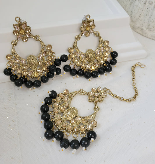 Dilljaan Kundan and stone Earring Tikka set