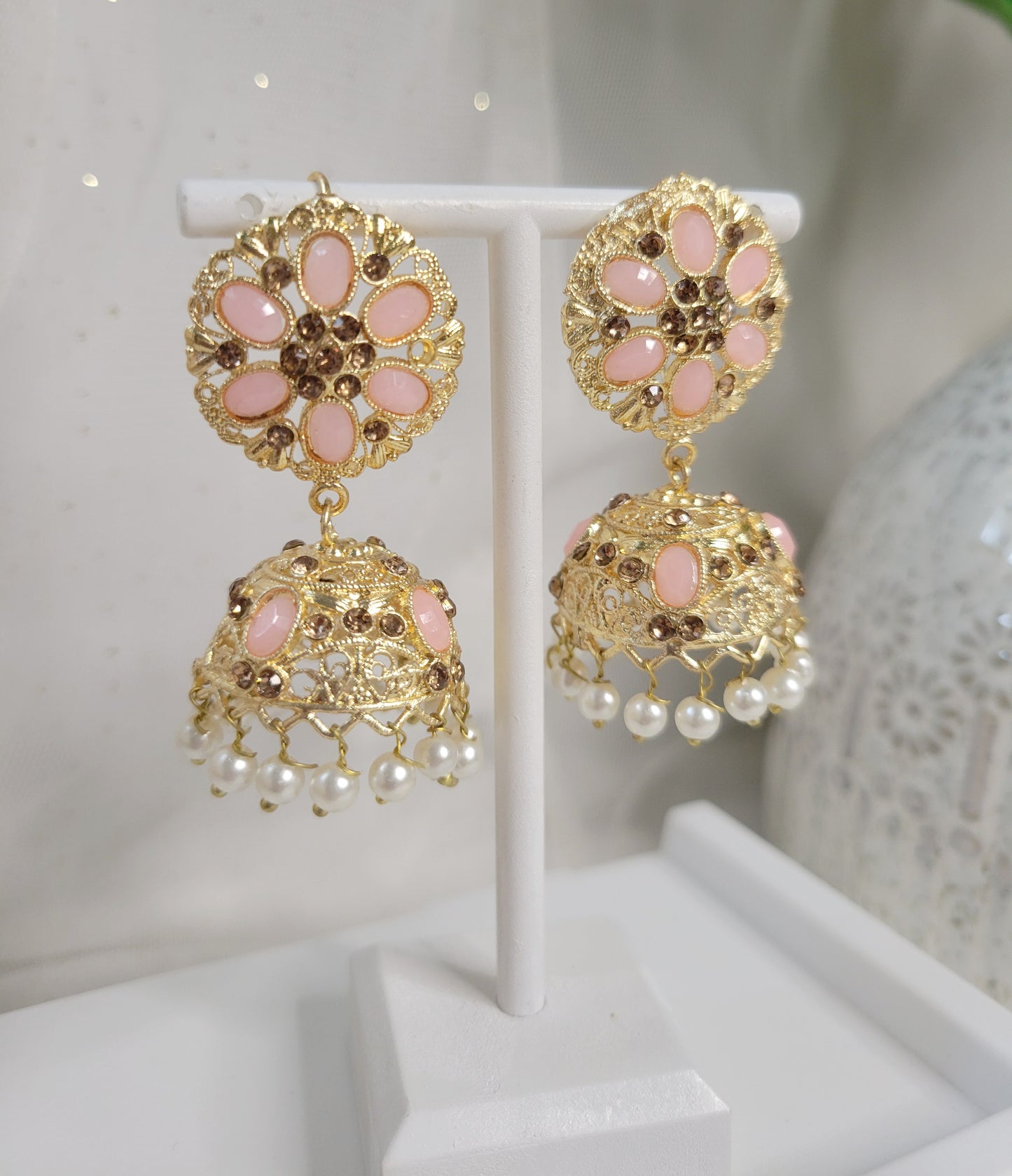 Sundari Jhumkis